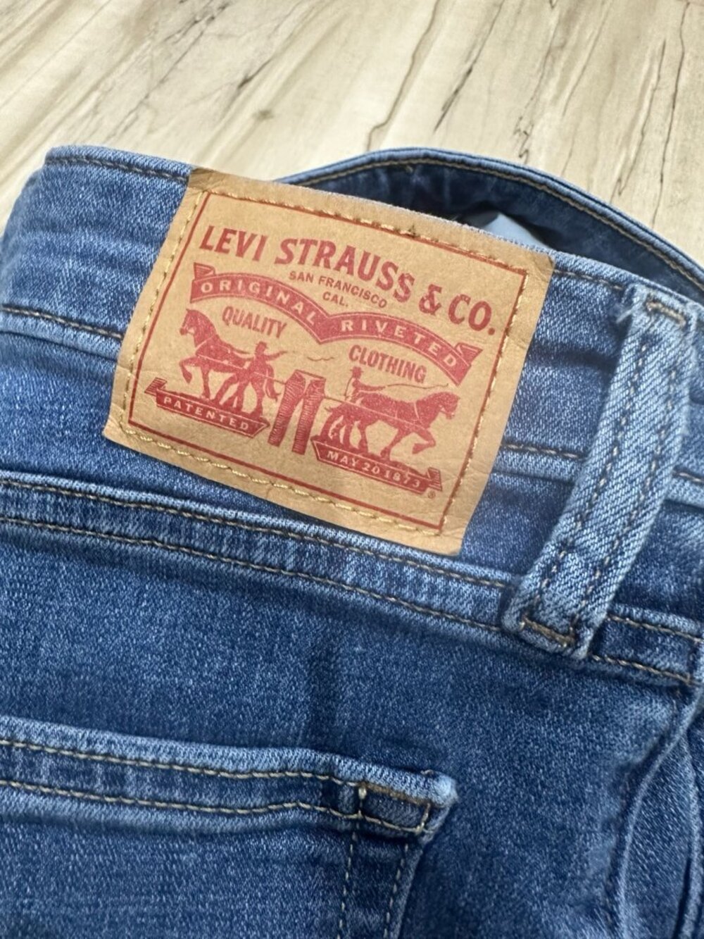 Levi's 721 High Rise Skinny Jeans Women's Size 30 Blue Stretch Denim Pants - Picture 3 of 7